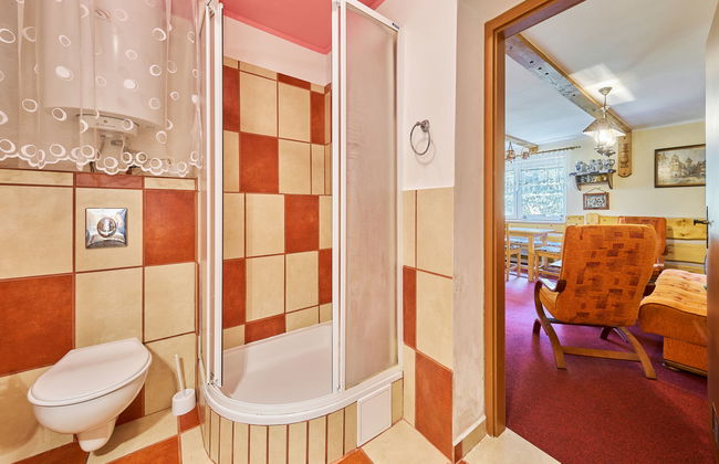 2 bedroom Apartment in Stárkov with swimming pool and garden - Photo 22