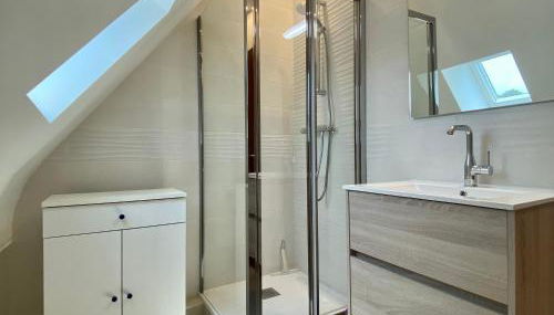 Charmante Maison Rénovée à 500m de la Mer avec Jardin, 2 Chambres, Parking Gratuit - FR-1-306-911 - Foto 5