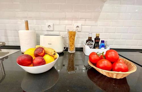 New-Romantic studio near the beach! - Foto 16