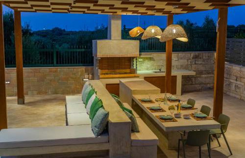 Estella Villa with Pool, Children Area, BBQ & Magnificent Views! - Photo 15