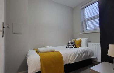 Cosy Four Bedroom Home - Foto 15