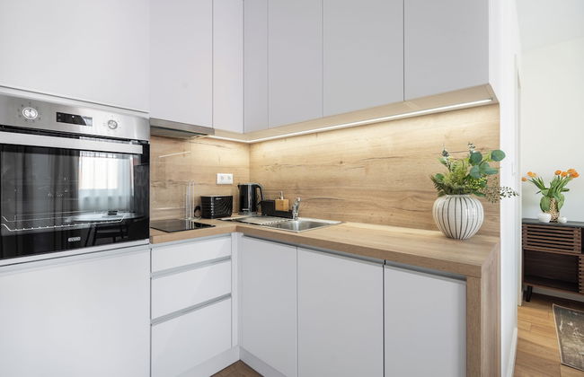 The Rose Garden Apartments - Photo 20