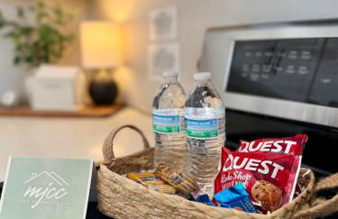 The Country Club Cottage NEW! Space Coast Entire Home! Plenty of Parking! - Foto 29