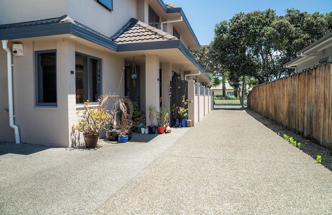 Spacious Eastern Beach Home by Zodiak Stays - Foto 28