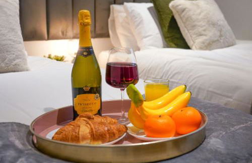 Boutique Apartment - City Centre - Free Parking, Fast Wifi and Smart TV by Yoko Property - Foto 4