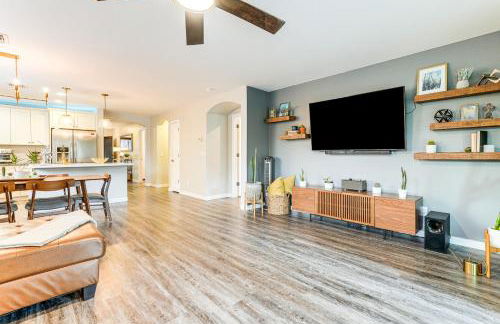 Pool Access! Suburban Home 11 Mi to Dtwn Gilbert - Photo 10