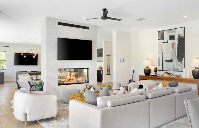 8bdr Villa Tennis/pickleball, Golf Green, Pool House, Gym, Bar Mesquite38 - Photo 16