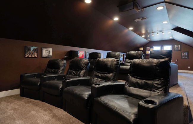 6BR 5 King Beds EV 10min Downtown - Foto 40