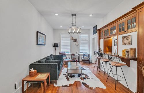 Moore on Main - Foto 22