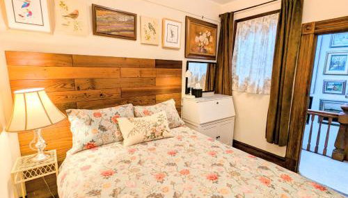 Perfect Location - 4BD,1BA - Restored Redwood Home - Foto 3