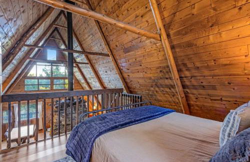 Woodland Park Scandi Cabin, Mtn Views & Hot Tub - Foto 13