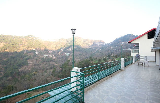 OYO 12185 Home Wayside Villa 3BHK Apartment Kasauli - Foto 24