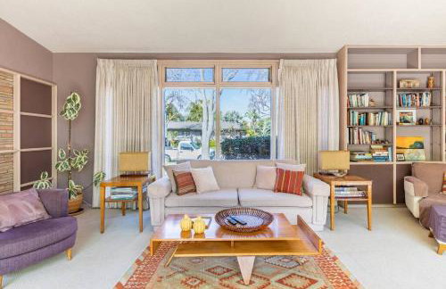 Bixby Beauty 50s Mod Long Beach - Foto 16