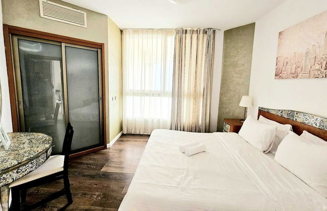 SHaYaSH apartments Leonardo Bat-Yam - Foto 19