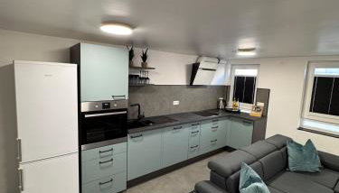 Luxus Apartments Ludwigsburg - Apartment 1 direkt im Zentrum, 200m vom Schloss und Marktplatz - 24h Check-In - Terrasse - Klima - WLAN - Waschmaschine - Foto 5, stove