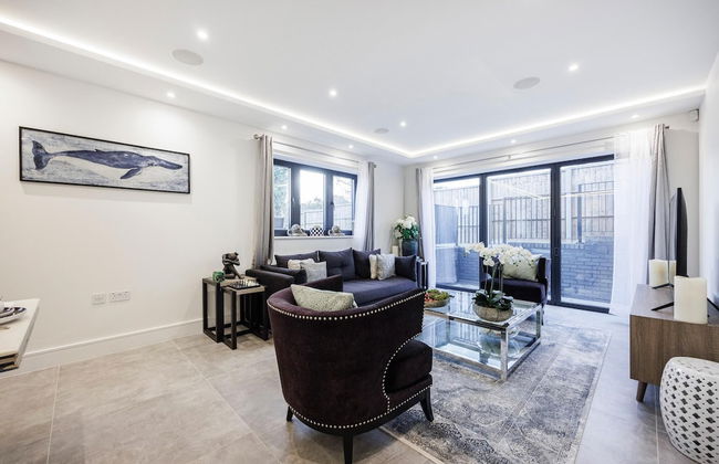 Lovely 4 Bedroom Home In Buckinghamshire - Foto 2