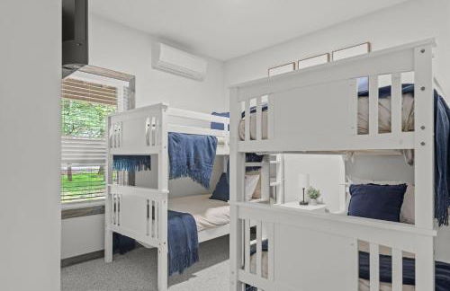 Twin Chalet - 6 BDs Hot Tub Game Area and more - Foto 28