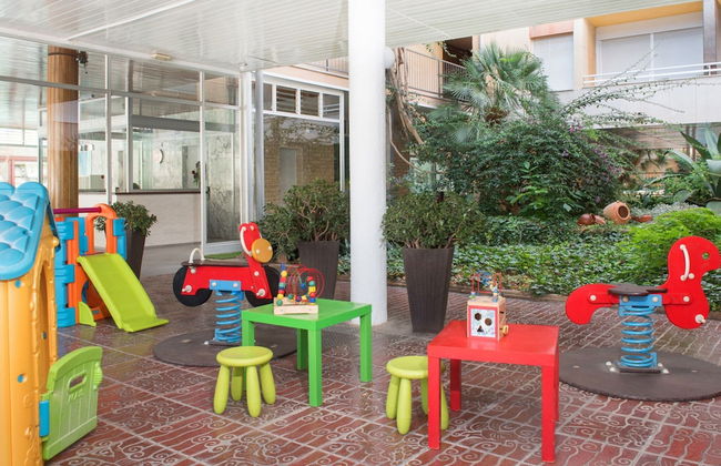 Apartment in Calafell Near the Beach - Photo 23