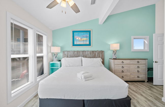 Beach House - Surfs Up Under Tow by PHG - Foto 6