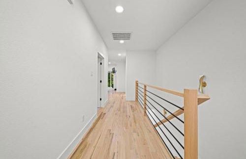 Upscale Group Getaway Sleeps 25 Downtown Dallas - Foto 79