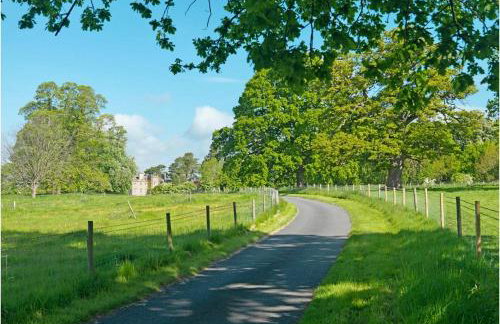 Newcourt Manor - Foto 6