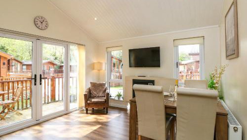 Fir Tree Lodge - Photo 5