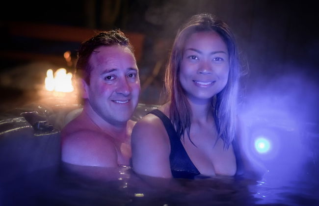 Barefoot Villas Cabin 1 Beaver w/ Hot tub - Photo 33