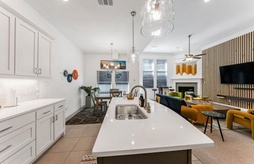 Luxury Oasis - Glam Decor, Putting Green, Arcade Fun & EV Station - Foto 44