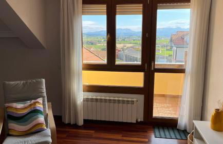 Ático con terraza en Loredo - Foto 3