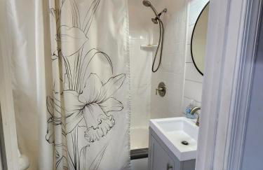 The Bay House- New Kitchen & Updates! An AC Vibe!! - Foto 48