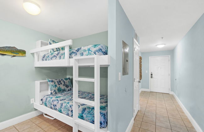 Laketown Wharf by Book That Condo - Foto 65