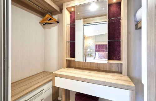 Enzo's Lodge with Hot Tub - Foto 17