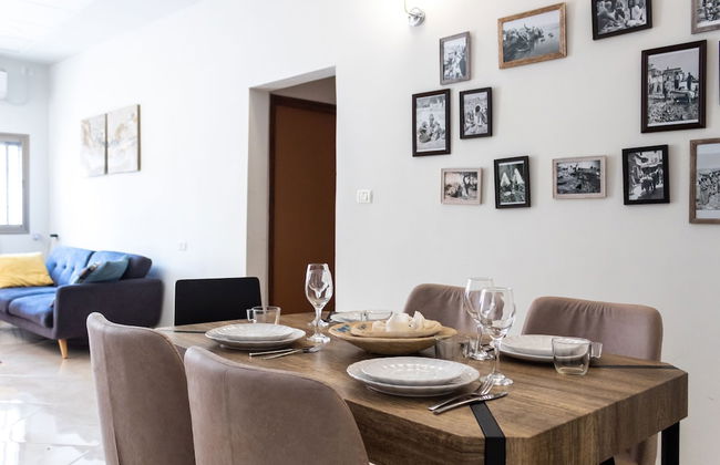 Modern Downtown 3BR by Ahlan Hospitality - Foto 16