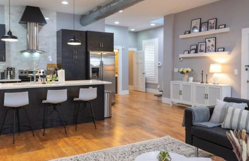 Chic Downtown Retreat Breweries, Murals & Music - Foto 12