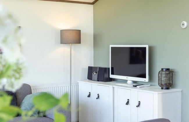 Modern Chalet Near Lake Sneek - Foto 8