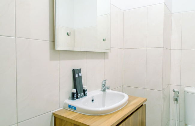 Comfy Studio At Amazana Serpong Apartment - Photo 9