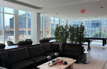 Bright, Modern Studio in White Plans - Foto 1