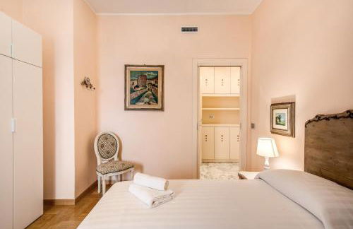 La Dolce Vita Of Via Veneto - Prestigious Apartment With Wonderful Terrace In the Historic Center - Foto 37