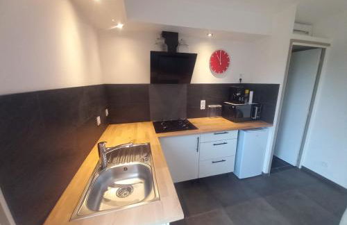 Une petite maison et sa prairie - Foto 13