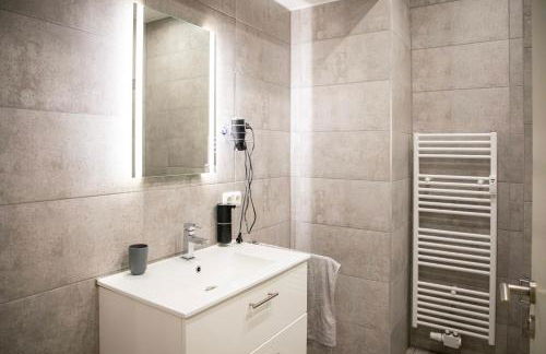 HANNIBAL - Design Apartment Magnolia 1, VW Nähe, Parkplatz, Küche, HighSpeed-WLAN, Fitness, Solarium - Foto 16