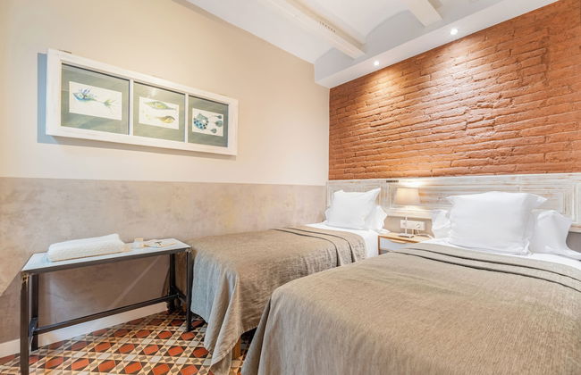 Fuster Apartments By Aspasios - Photo 28