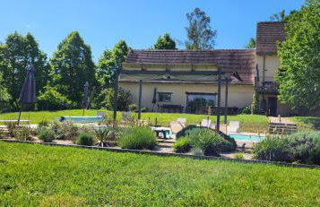 Villa de charme avec piscine entre Lot et Dordogne, au cœur de la nature - Photo 14