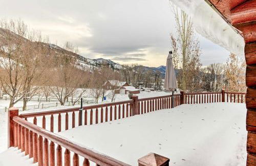 Charming Bedford Cabin with Private Hot Tub! - Photo 29