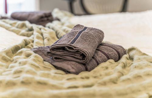 Central Leeds Flat - In City Centre - Modern Décor - Sleeps 8 - Foto 29