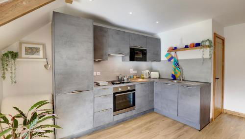 The Owl Barn Wiltshire - Slate - Foto 4, stove, dishwasher, pet friendly, minibar