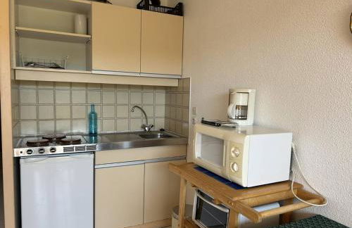 Studio cabine avec terrasse à Bormes-les-Mimosas - FR-1-251-874 - Foto 8