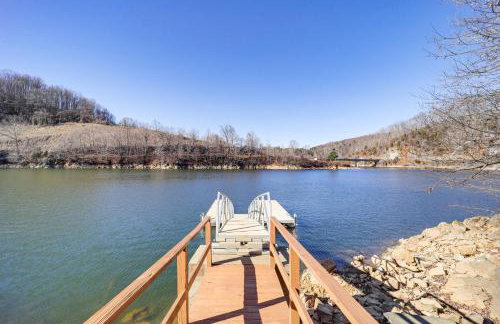Waterfront Watauga Lake Home w/ Private Dock! - Photo 34