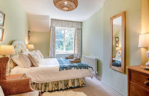 Court Cottage - Photo 13