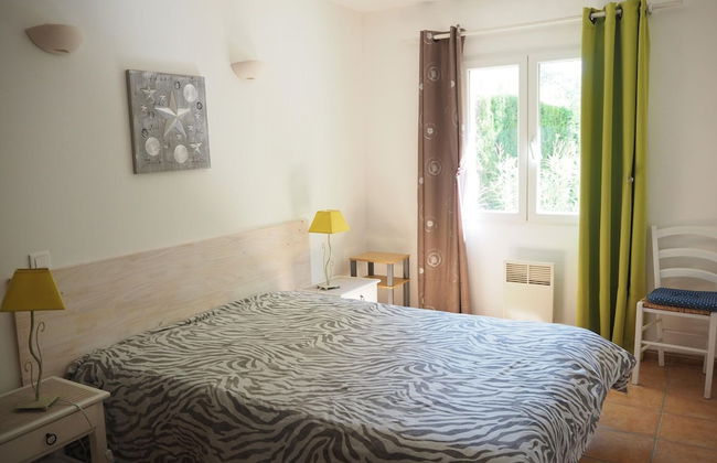 Holiday Home With Swimming Pool - Photo 4