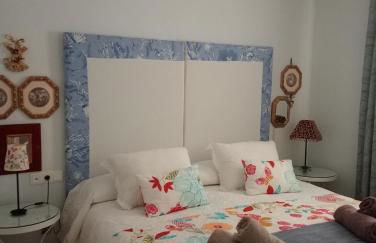 Casa coqueta con jardin - Foto 1